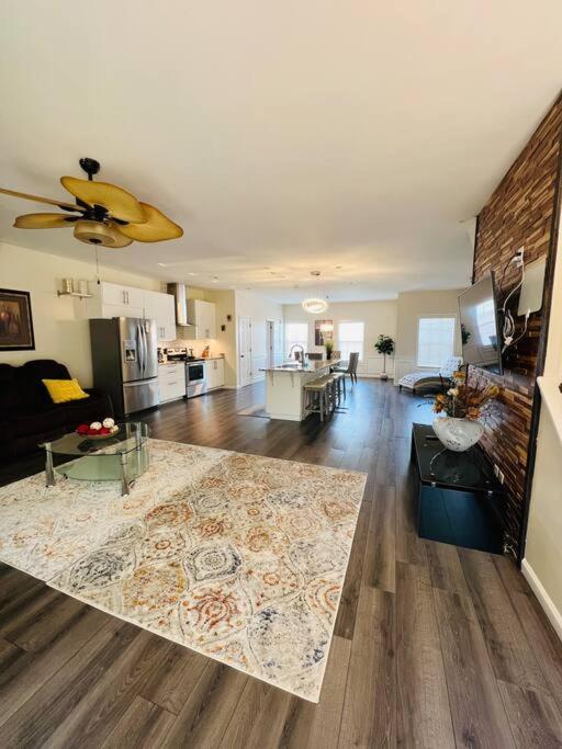 הוילה לורנסוויל New Modern House?A Mins To Hwy I-85, 316 מראה חיצוני תמונה