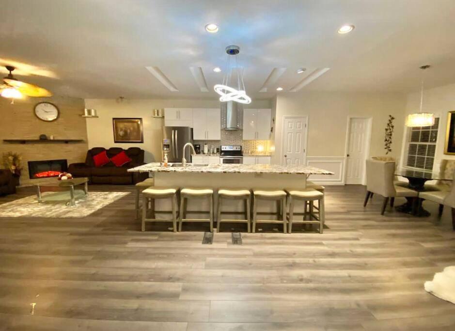 הוילה לורנסוויל New Modern House?A Mins To Hwy I-85, 316 מראה חיצוני תמונה